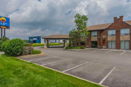 Comfort Inn Levis