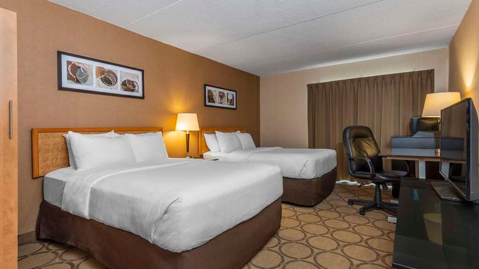 Comfort Inn Thetford Mines Room