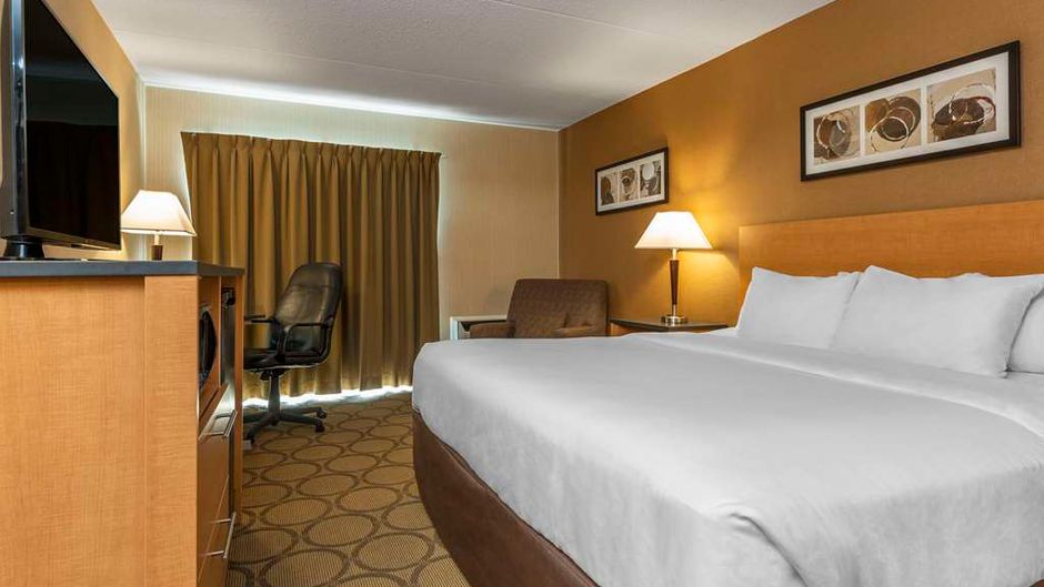 Comfort Inn Thetford Mines Room