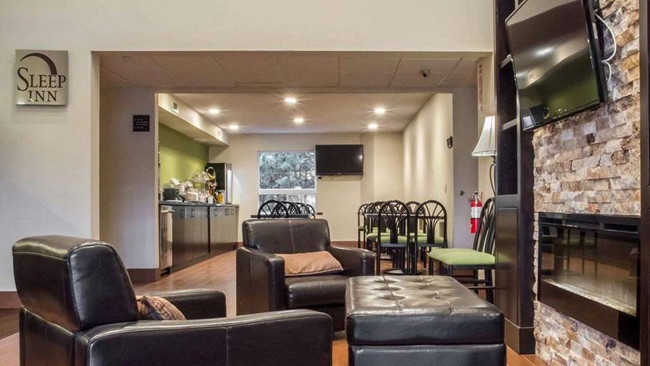 Comfort Inn Lobby