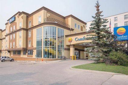 Comfort Inn & Suites University
