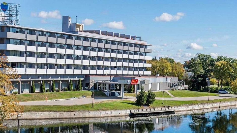 Econo Lodge Smiths Falls Exterior
