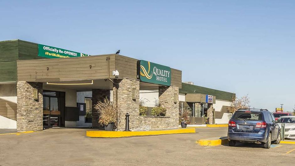 Quality Hotel & Conference Centre Exterior