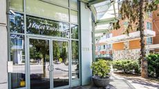 Comfort Hotel Vancouver Airport