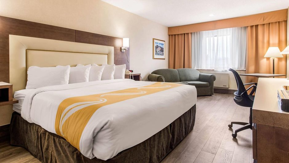Quality Inn & Suites Conference Room