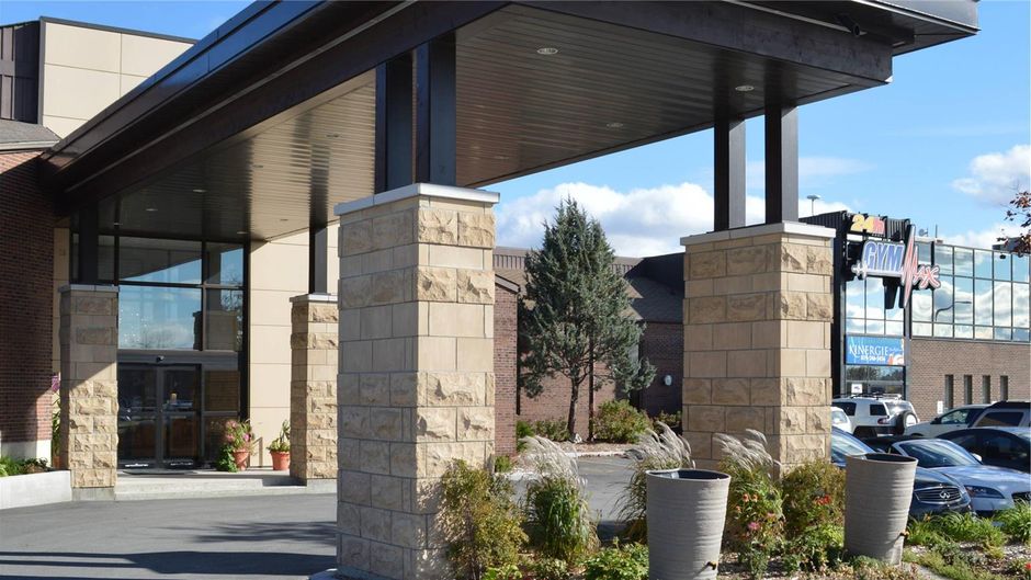 Quality Inn & Suites Conference Exterior