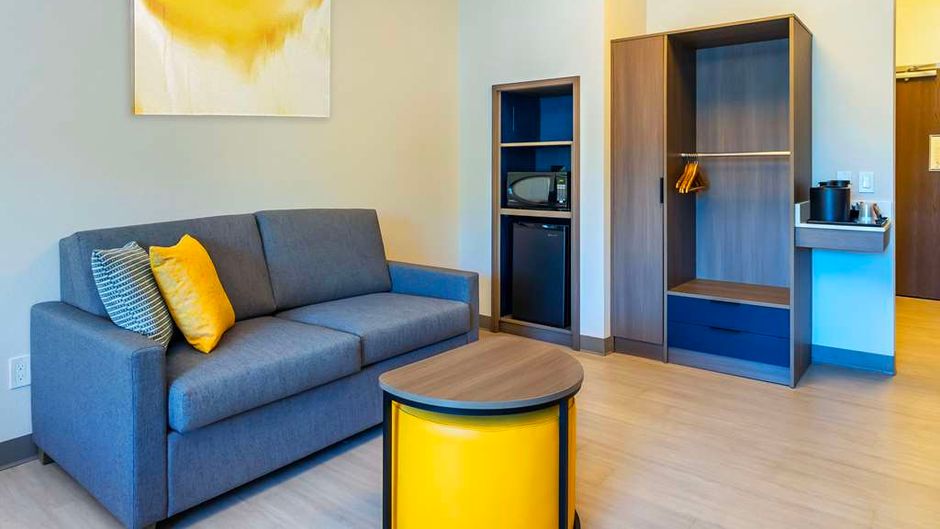 Comfort Suites Kelowna Suite
