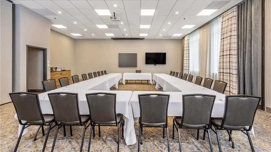 Quality Suites Meeting