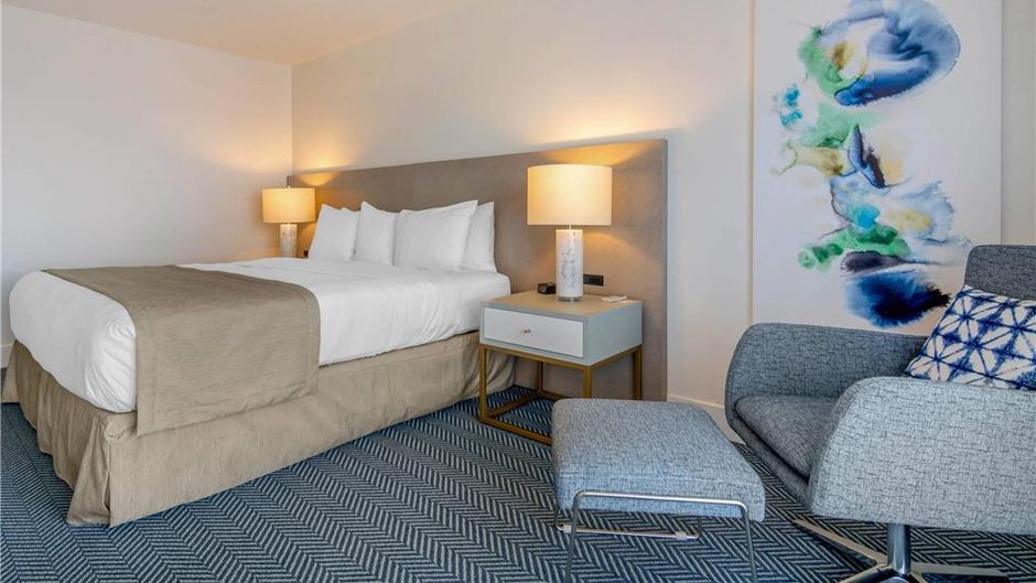 Bayside Resort, Ascend Collection Room