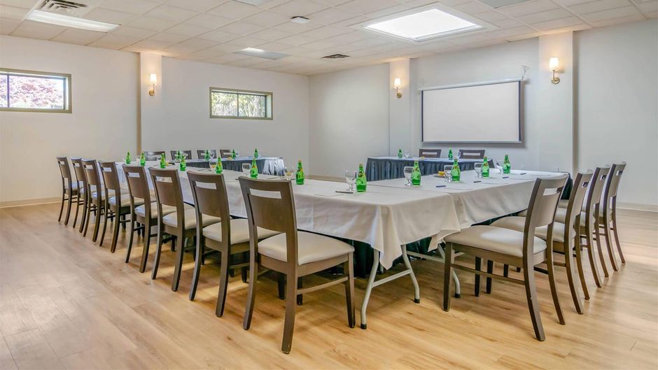Bayside Resort, Ascend Collection Meeting