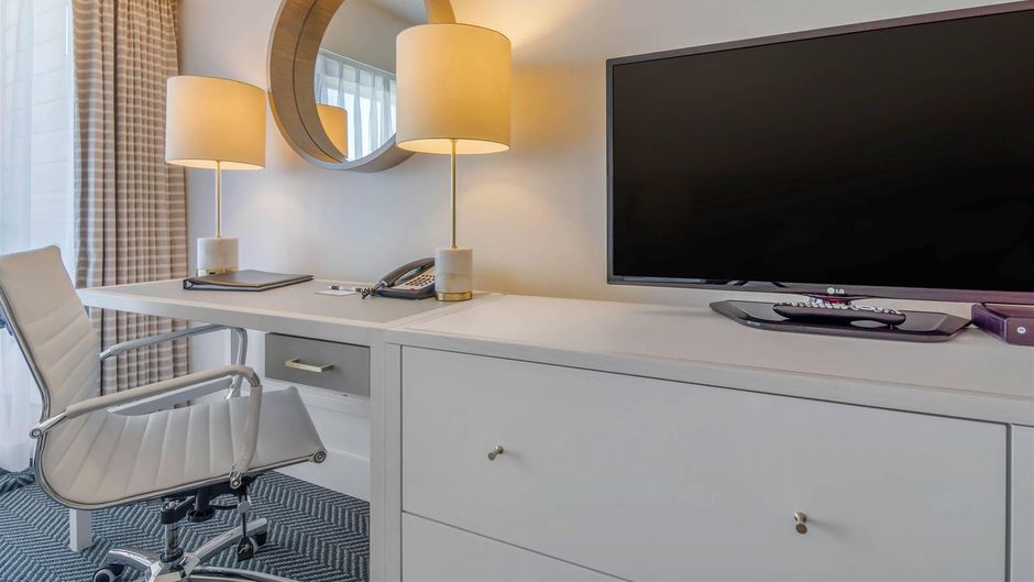 Bayside Resort, Ascend Collection Room