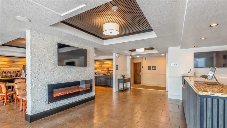 Comfort Inn & Suites Thousand Islands Ha Lobby