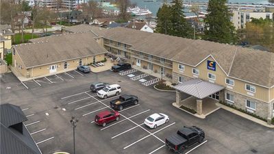 Comfort Inn & Suites Thousand Islands Ha