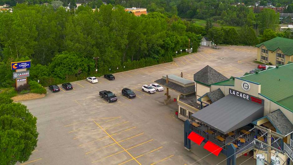Comfort Inn Exterior