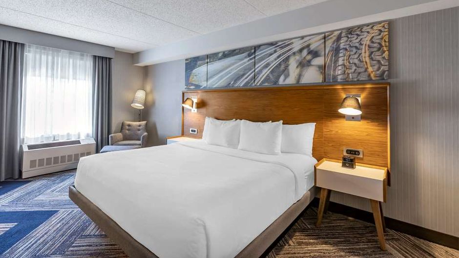 Comfort Inn Sarnia Room