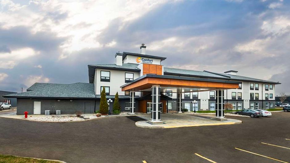 Comfort Inn & Suites Exterior
