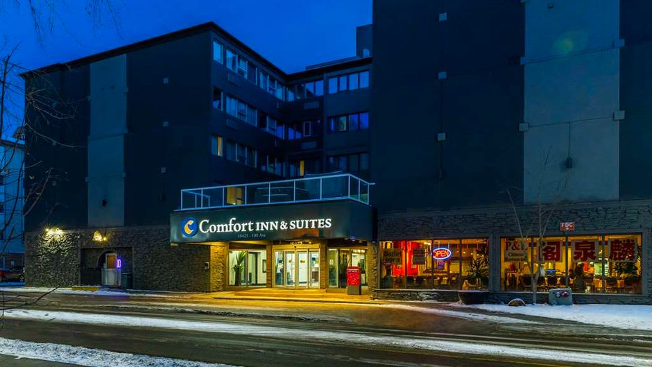 Comfort Inns & Suites Exterior