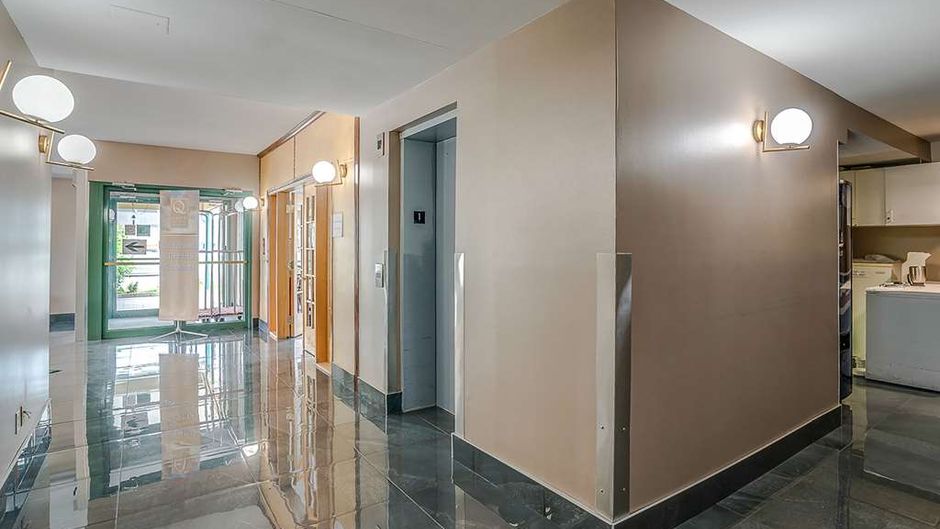 Quality Suites Ste Anne de Beaupre Lobby