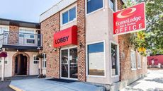 Econo Lodge and Suites Drumheller