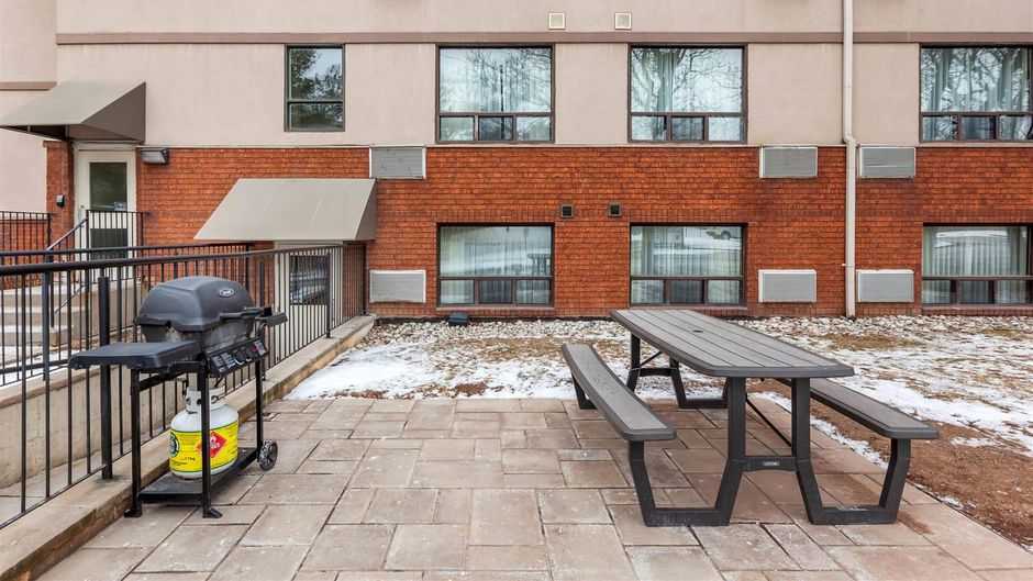 Quality Hotel Burlington Other