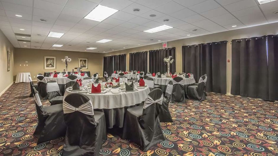 Quality Inn West Edmonton Meeting