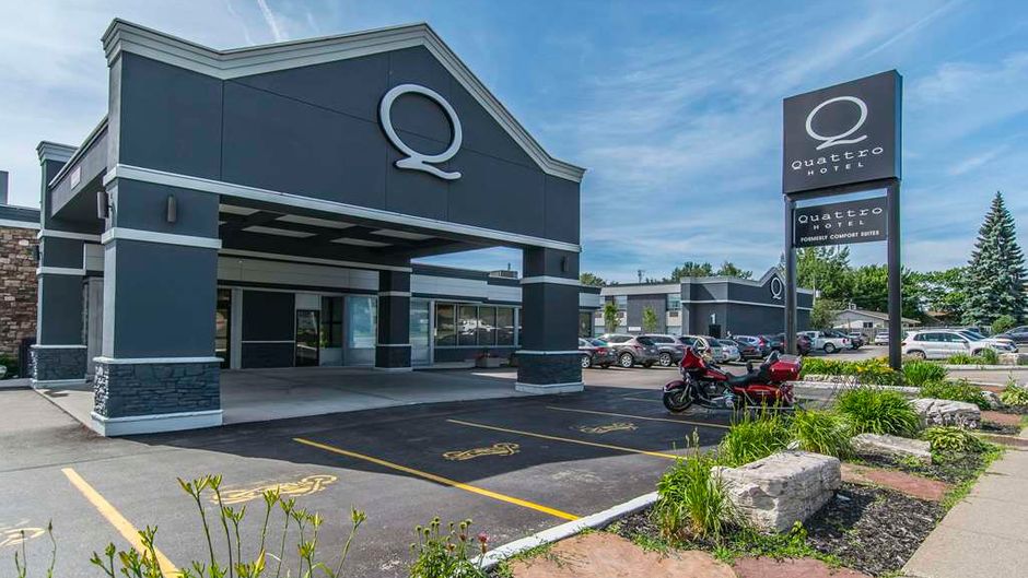 Quattro Hotel & Conf Centre, Ascend Htl Exterior