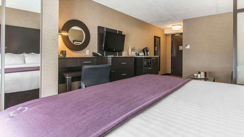 Quattro Hotel & Conf Centre, Ascend Htl Room