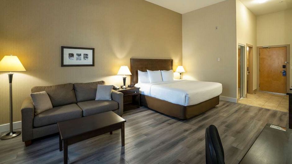Comfort Inn & Suites Surrey Room