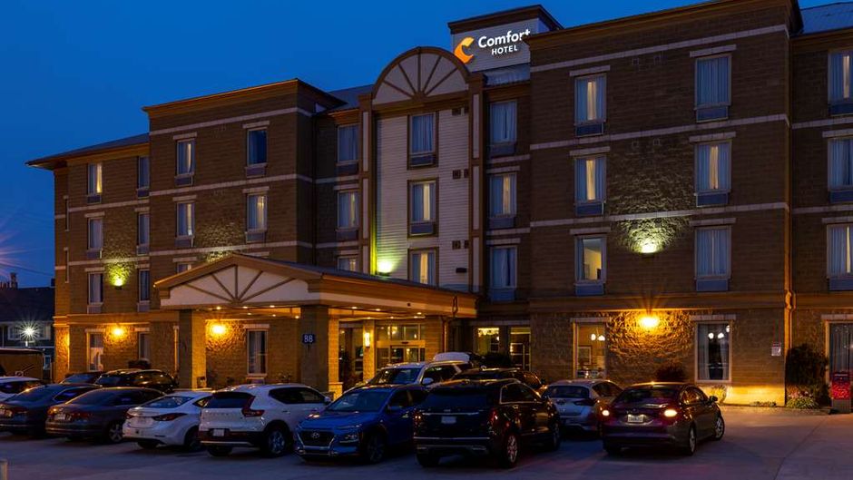 Comfort Hotel Exterior