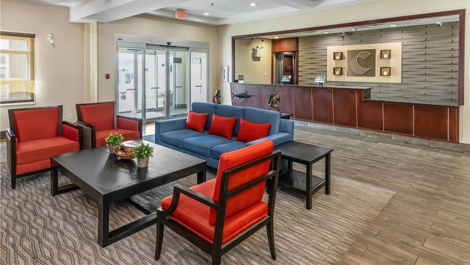 Comfort Inn Dawson Creek Lobby
