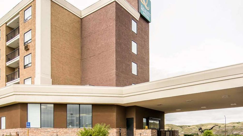 Quality Hotel Exterior