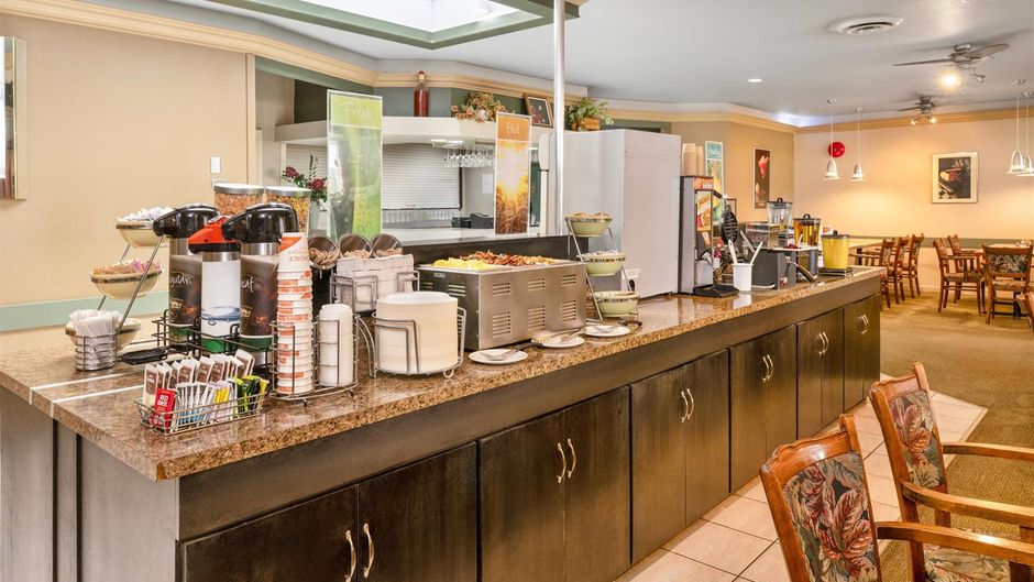 Quality Inn & Suites Restaurant
