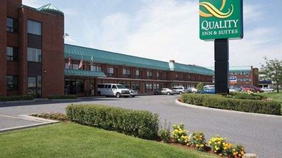 Quality Inn & Suites PE Trudeau Arpt