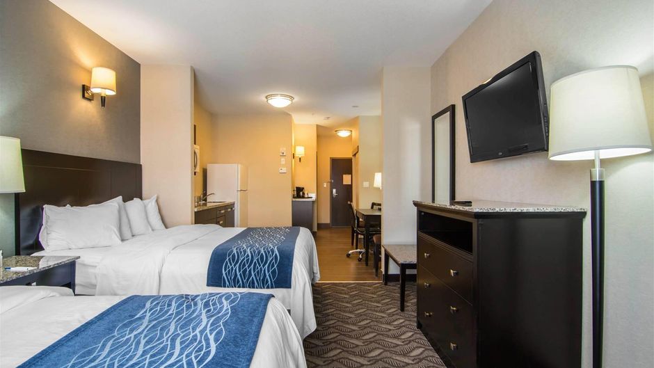 Comfort Inn & Suites Fort Saskatchewan Suite