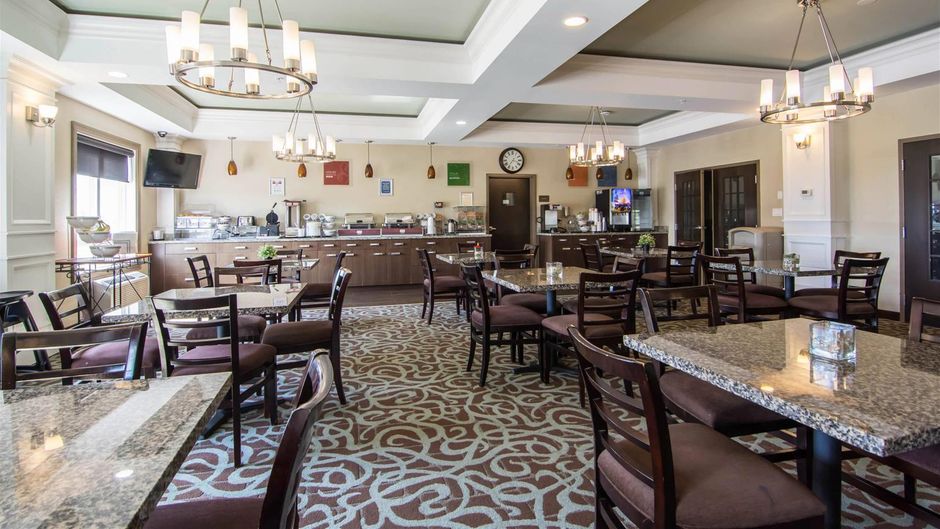 Comfort Inn & Suites Fort Saskatchewan Restaurant