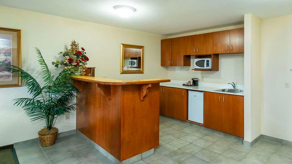 Comfort Inn & Suites Suite