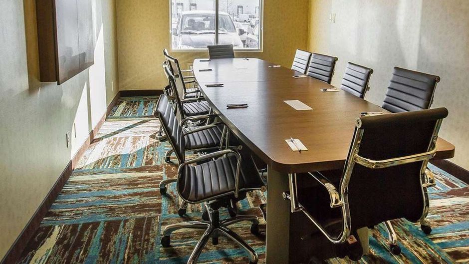 Comfort Inn & Suites Calgary Meeting