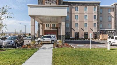 Comfort Inn & Suites Calgary