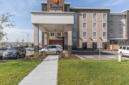 Comfort Inn & Suites Calgary