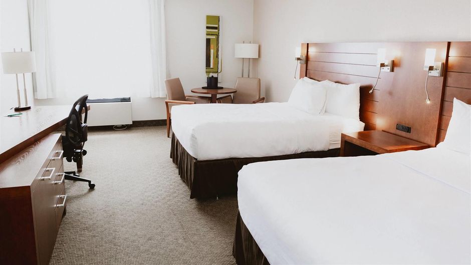 Quality Inn Rouyn-Noranda Room