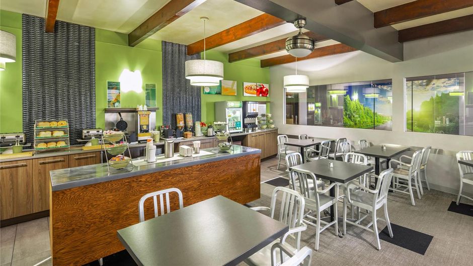 Quality Inn Rouyn-Noranda Restaurant