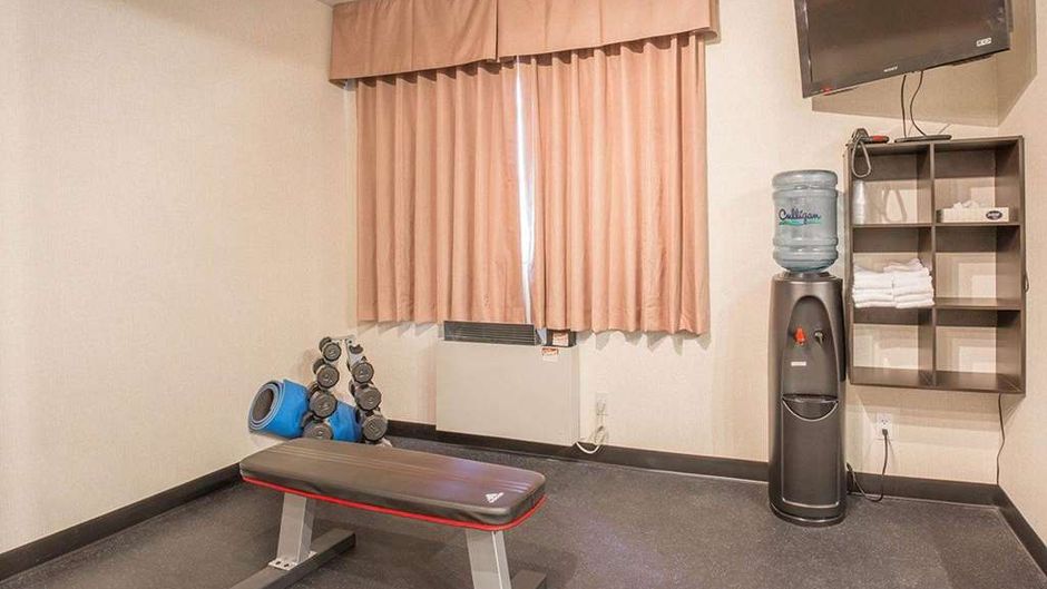 Econo Lodge Taber Health