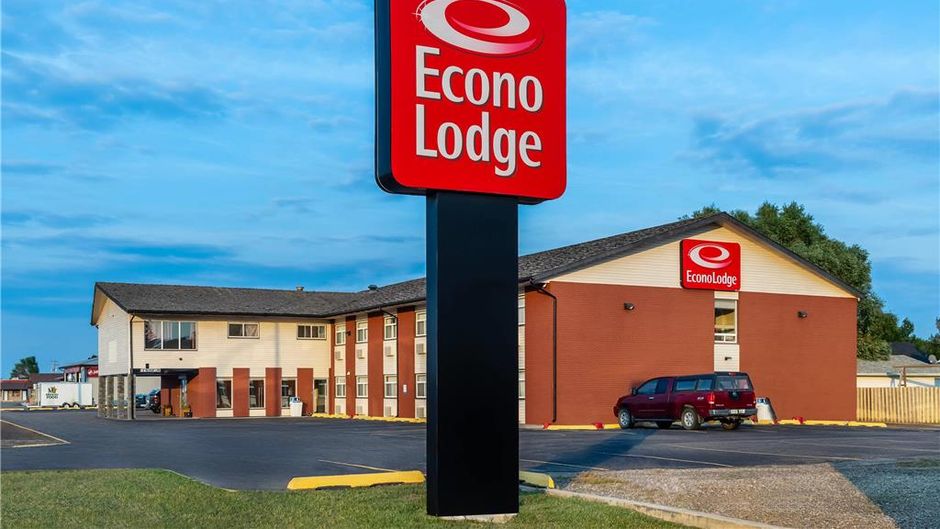 Econo Lodge Taber Exterior