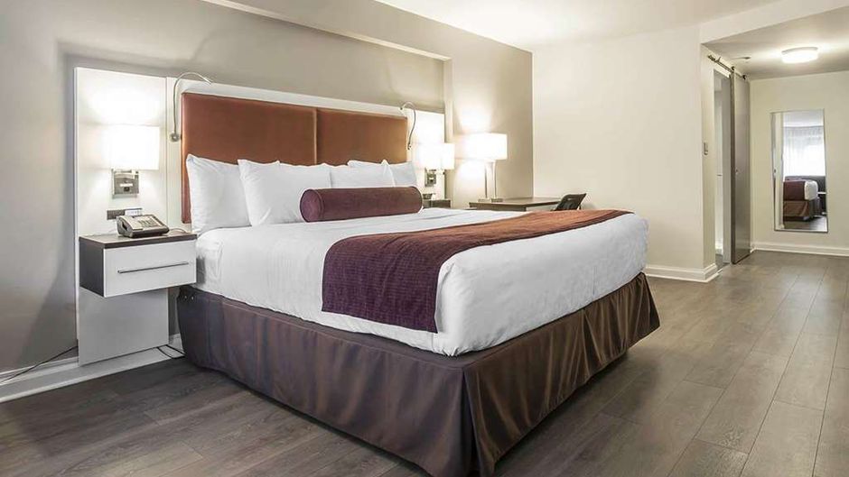 The St James Hotel, an Ascend Collection Room