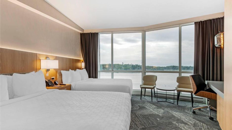 Clarion Inn Lakeside and Conference Ctr Room