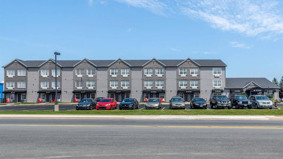 Quality Inn & Suites Amsterdam Exterior
