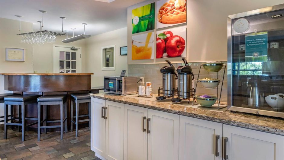 Quality Inn and Suites Quispamsis Restaurant