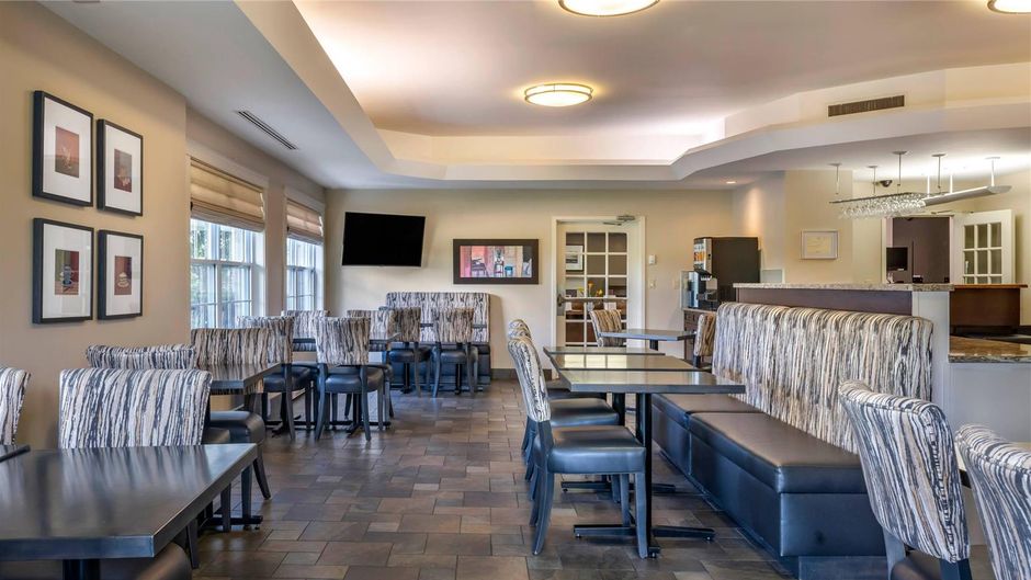 Quality Inn and Suites Quispamsis Restaurant