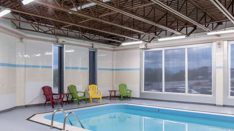 Quality Hotel & Suites Gander Pool