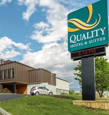 Quality Hotel & Suites Gander